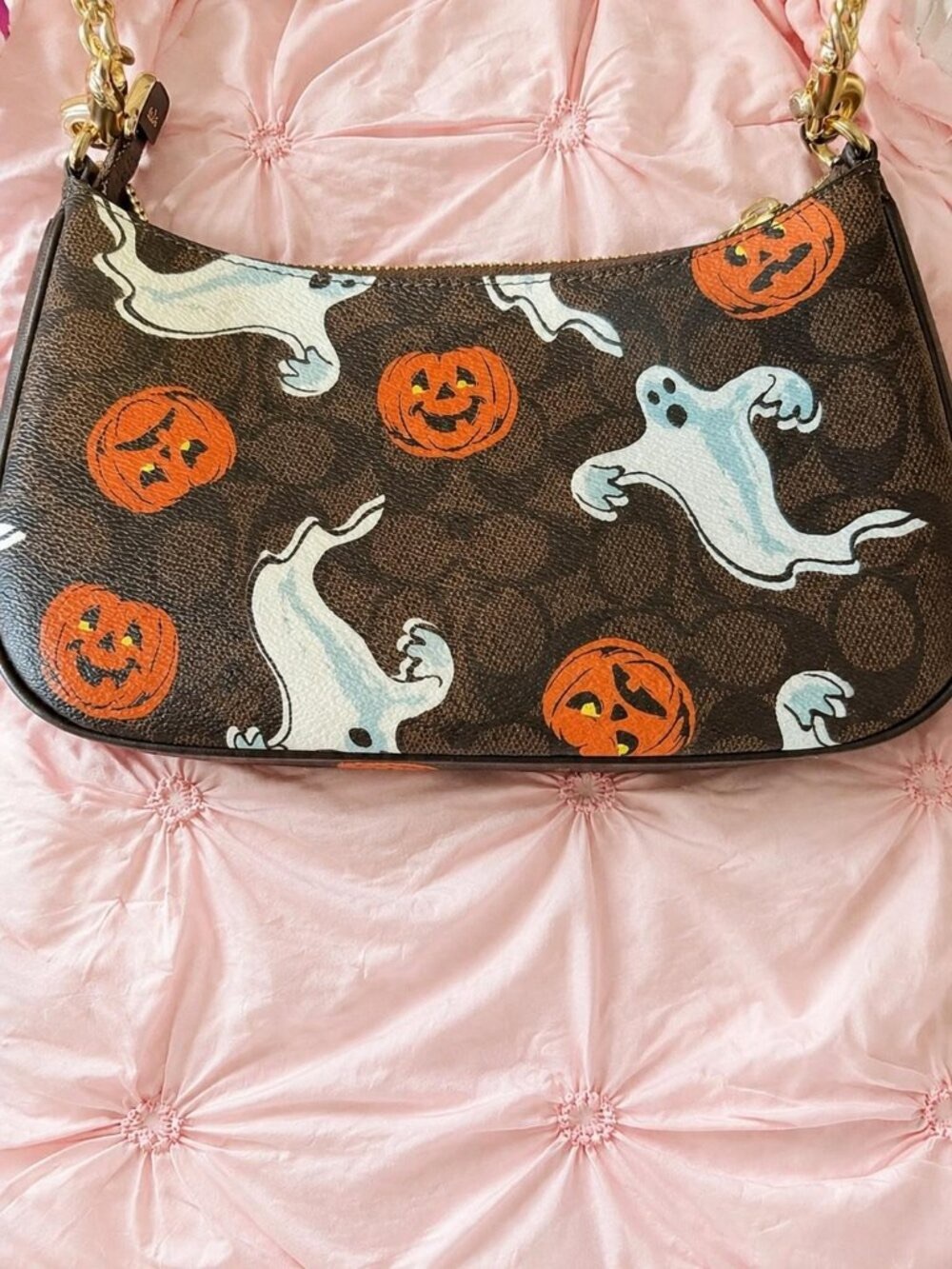 Coach Brown Halloween Ghost & Pumpkin Shoulder Bag with Gold Chain - Picture 3 of 6